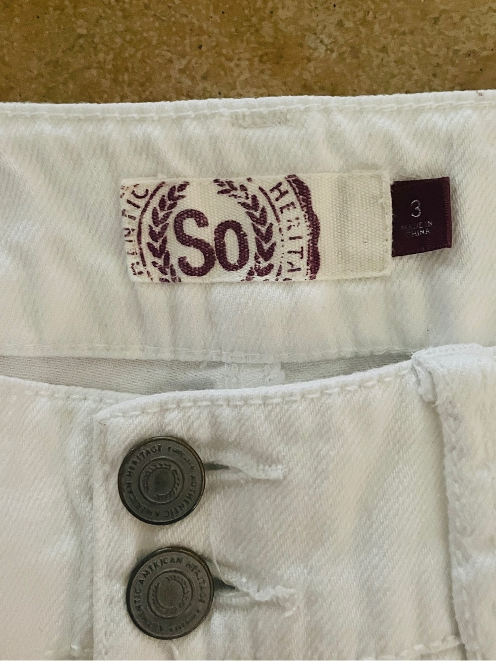SO White Low Rise Jean Shorts Bundle of Two Size 3 - Picture 5 of 10